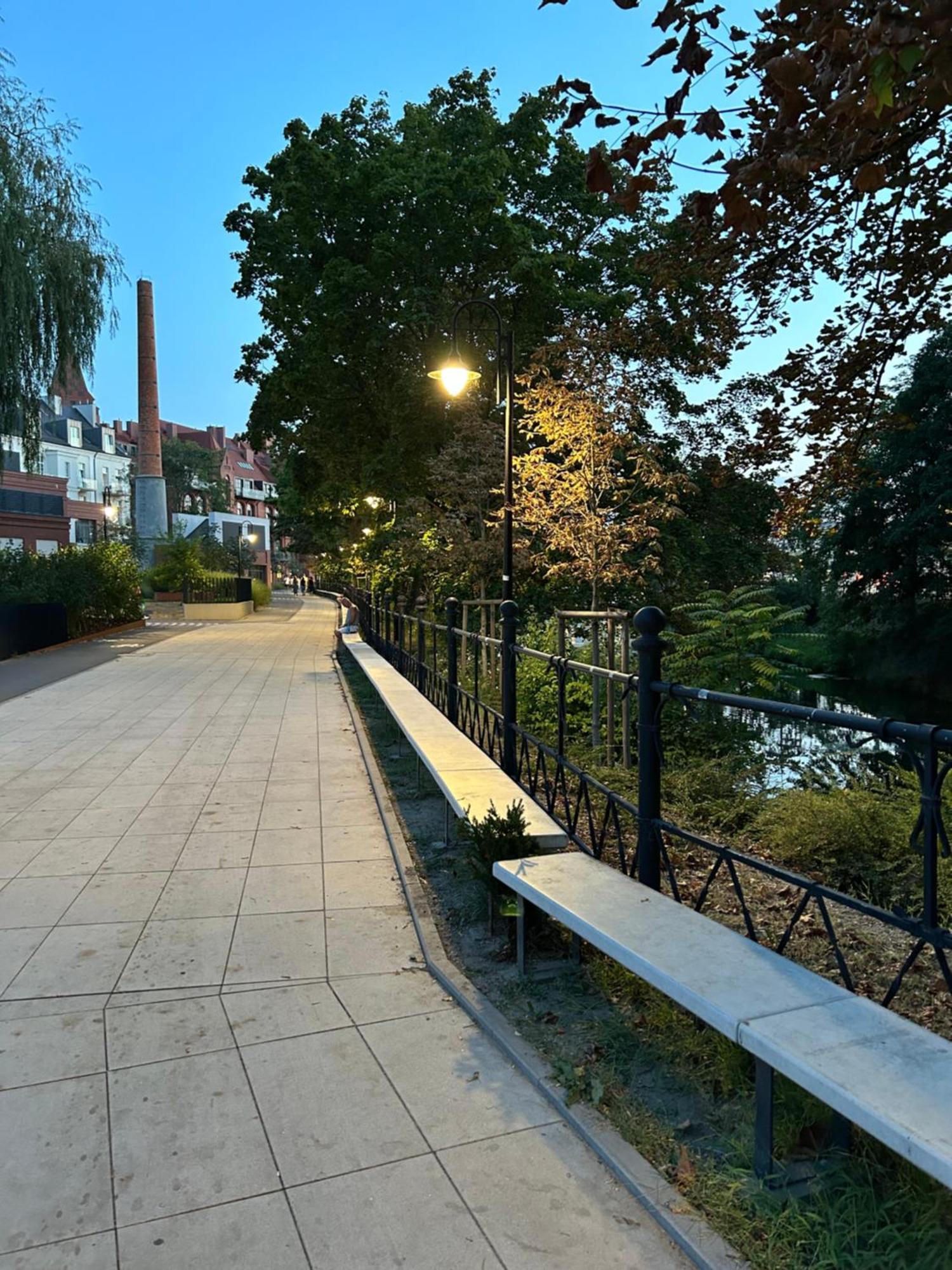 Apartament Przy Bulwarze Breslavia Esterno foto